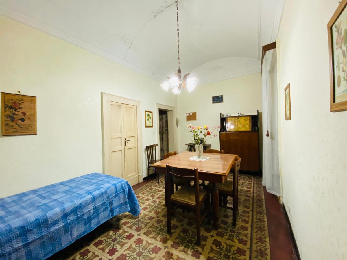 Zu Pippo'S House Apartment Catania Ngoại thất bức ảnh