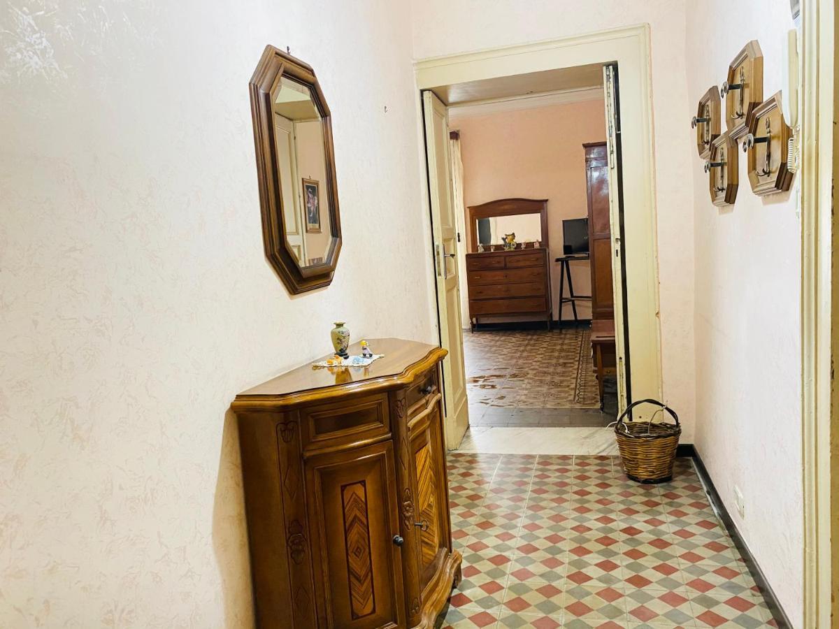Zu Pippo'S House Apartment Catania Ngoại thất bức ảnh