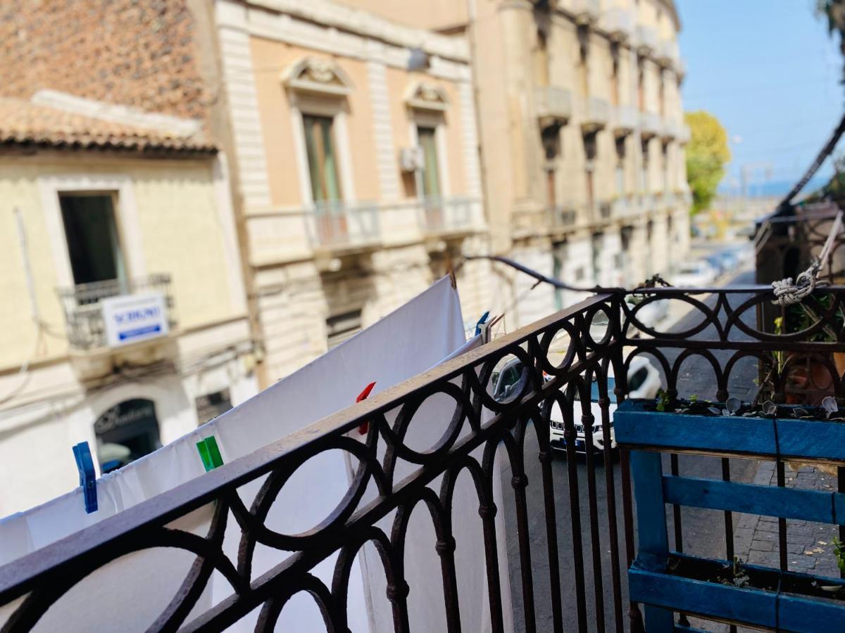Zu Pippo'S House Apartment Catania Ngoại thất bức ảnh
